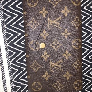 LV JEANNE WALLET AUTHENTIC